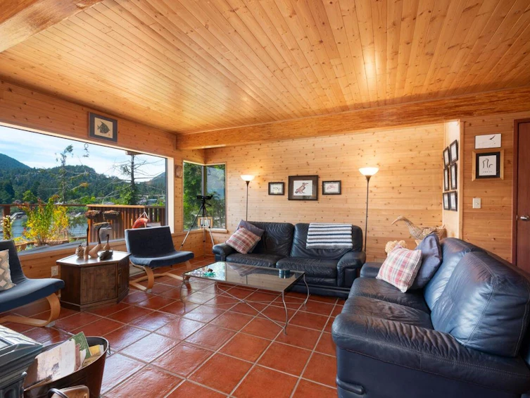 345 David Road, Bowen Island, BC, V0N 1G1 - 5