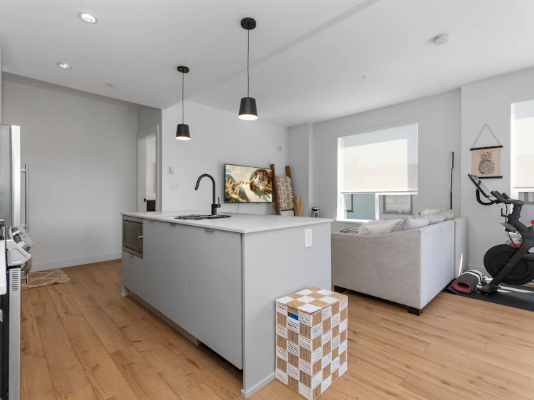 209-2493 Montrose Avenue, Abbotsford, BC, V2S 3T2 - 5