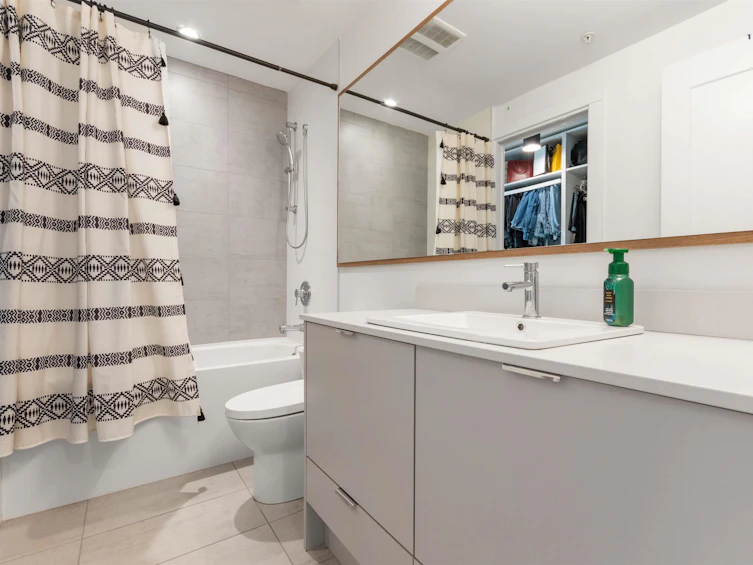 209-2493 Montrose Avenue, Abbotsford, BC, V2S 3T2 - 14
