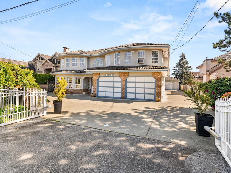 8140 Robinson Road, Richmond, BC, V6Y 1B4
