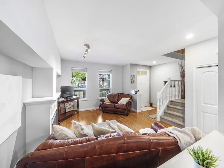 7044 179a Street, Surrey, BC, V3S 7S4 - 5