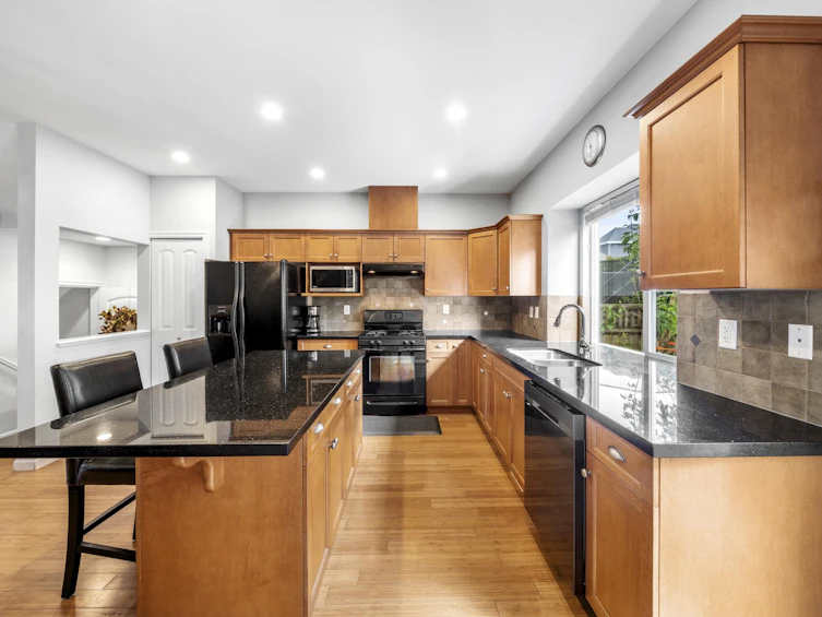 7044 179a Street, Surrey, BC, V3S 7S4 - 9