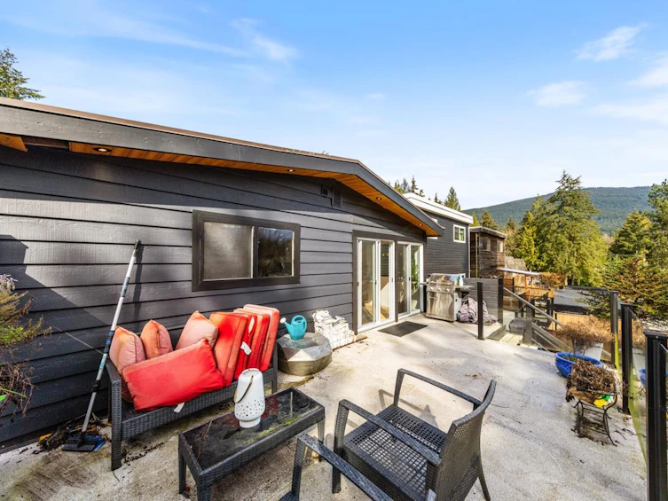 1110 Deep Cove Road, North Vancouver, BC, V7G 1S3 - 26