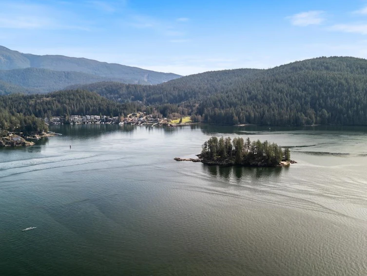 1110 Deep Cove Road, North Vancouver, BC, V7G 1S3 - 36