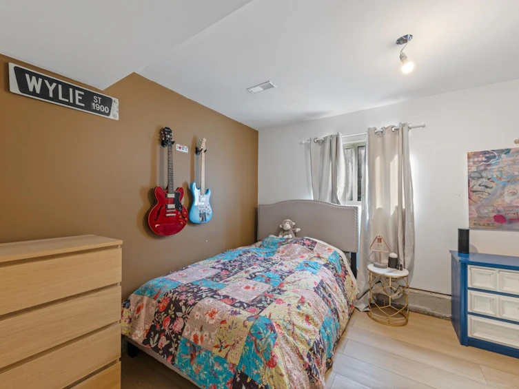 1110 Deep Cove Road, North Vancouver, BC, V7G 1S3 - 21