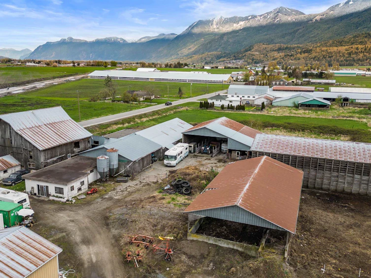 48818 Prairie Central Road, Chilliwack, BC, V2P 6H3 - 22