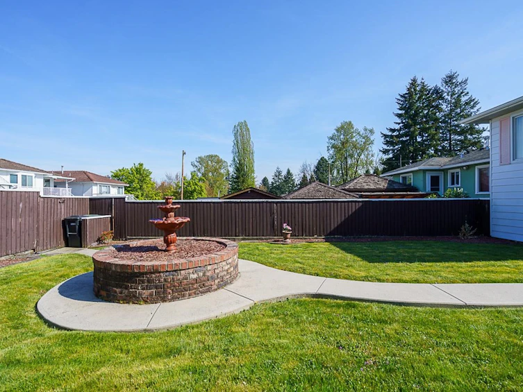 7766 Davies Street, Burnaby, BC, V3N 3H4 - 28