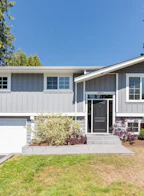 26933 28b Avenue