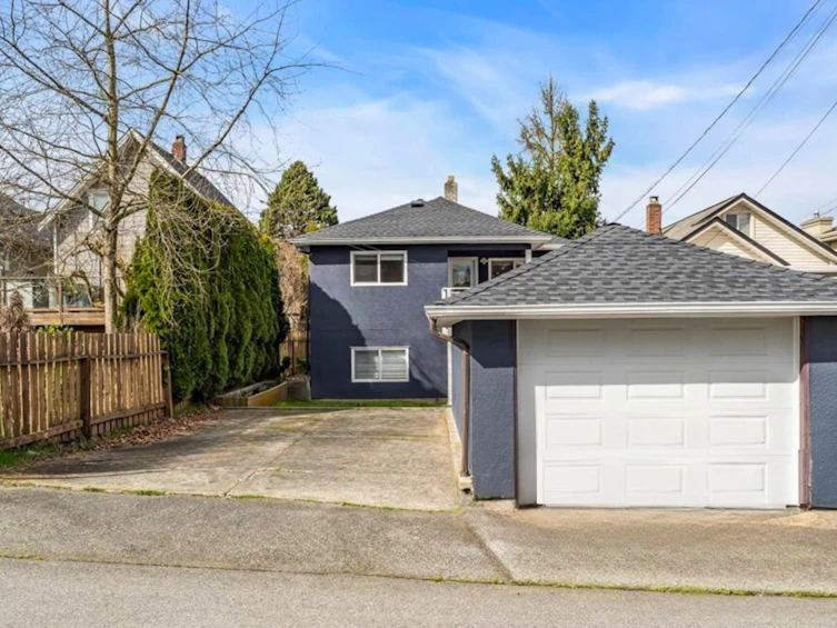 2942 E Georgia Street, Vancouver, BC, V5K 2K6 - 26