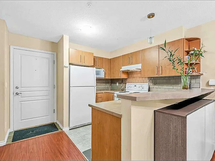 207-7330 Salisbury Avenue, Burnaby, BC, V5E 4N8 - 6