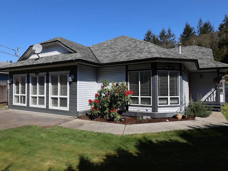 1546 Larchberry Way, Gibsons BC