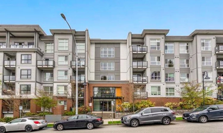 417-13733 107a Avenue