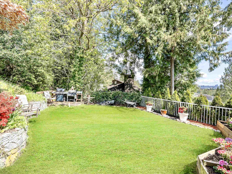 930 Esquimalt Avenue, West Vancouver, BC, V7T 1J8 - 32