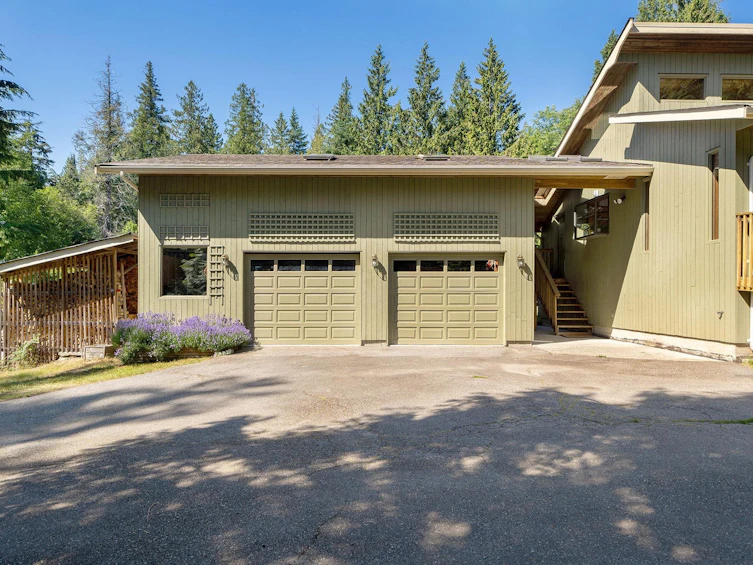 1532 Adams Road, Bowen Island, BC, V0N 1G2 - 37