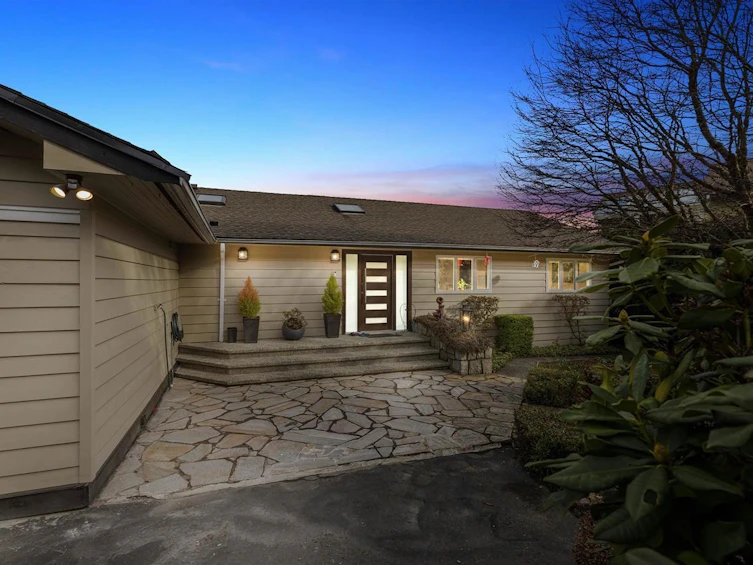 497 Craigmohr Drive, West Vancouver, BC, V7S 1W7 - 4