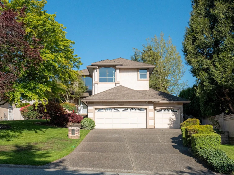 8030 153a Street, Surrey, BC, V3S 7X7