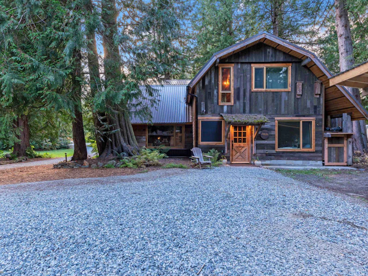 1710 Highway 99, Pemberton, BC, V0N 2L0 - 33