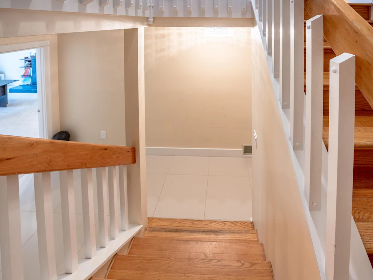 5535 Huckleberry Lane, North Vancouver, BC, V7R 4N9 - 23