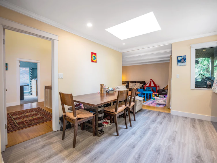 5535 Huckleberry Lane, North Vancouver, BC, V7R 4N9 - 10