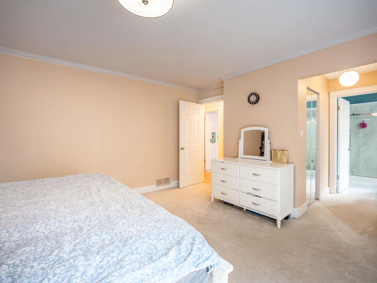 5535 Huckleberry Lane, North Vancouver, BC, V7R 4N9 - 15