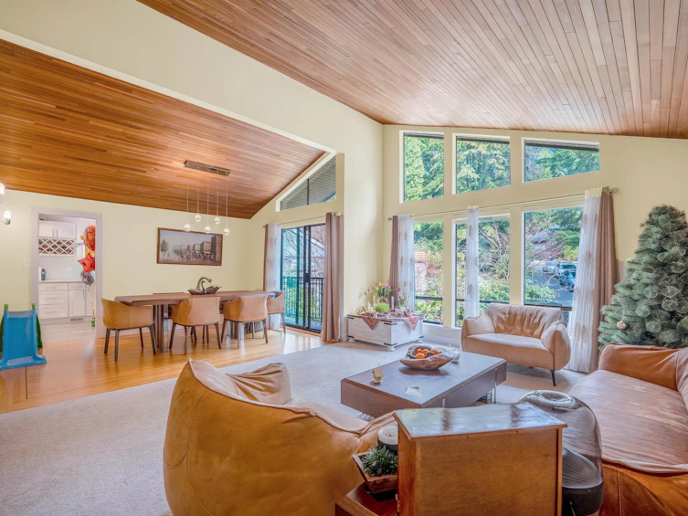 5535 Huckleberry Lane, North Vancouver, BC, V7R 4N9 - 4