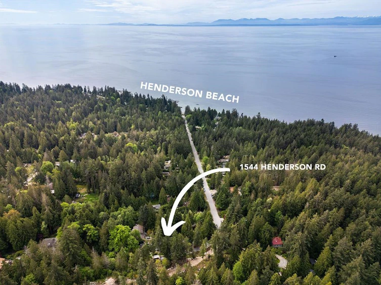 1544 Henderson Avenue, Roberts Creek, BC, V0N 2W2 - 37
