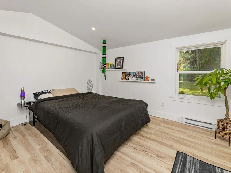 1544 Henderson Avenue, Roberts Creek, BC, V0N 2W2 - 15