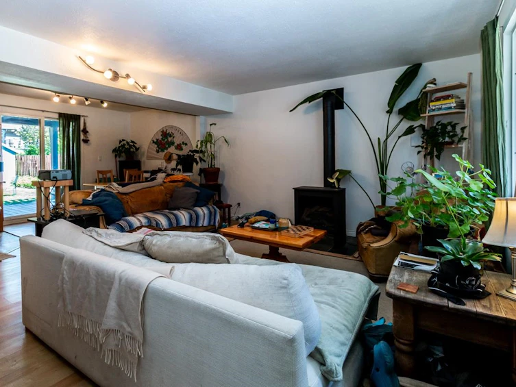 38227 Hemlock Avenue, Squamish, BC, V8B 0X1 - 23