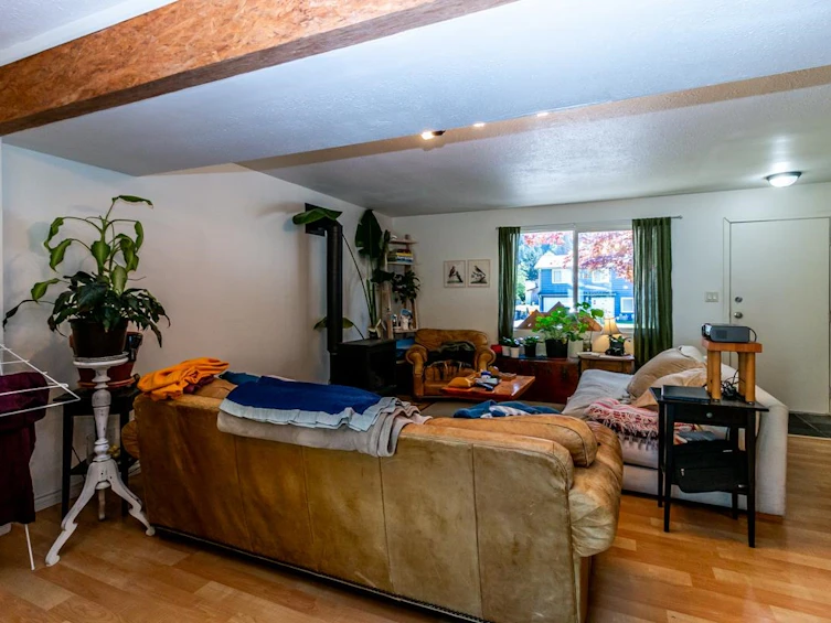 38227 Hemlock Avenue, Squamish, BC, V8B 0X1 - 26