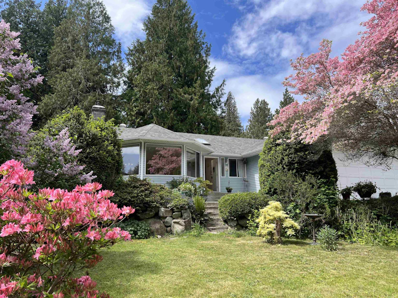 7639 Eureka Avenue, Secret Cove BC