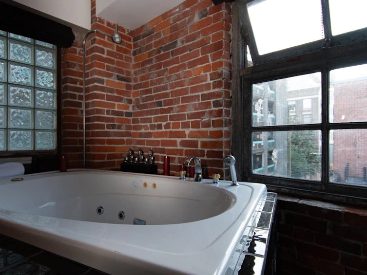 31-120 Powell Street, Vancouver, BC, V6A 1G1 - 32