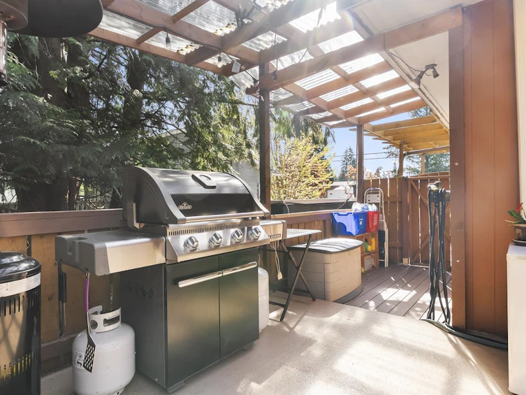 12180 York Street, Maple Ridge, BC, V2X 5R9 - 26
