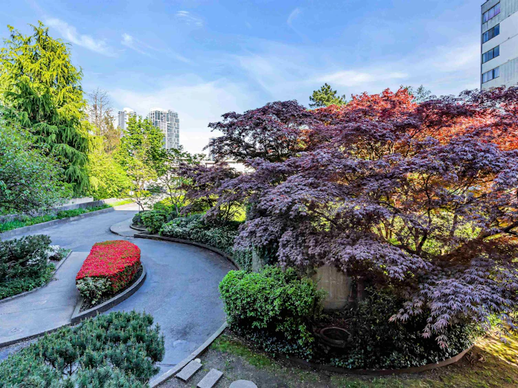 204-6689 Willingdon Avenue, Burnaby, BC, V5H 3Y8 - 24