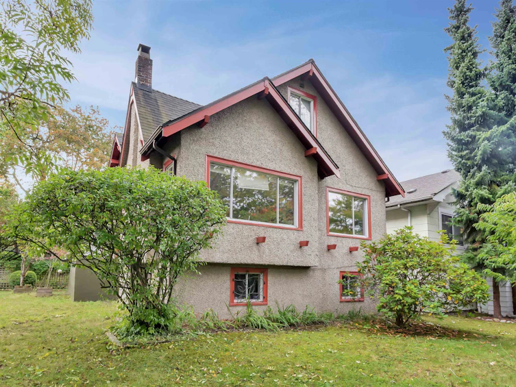 75 N Slocan Street, Vancouver, BC, V5K 3M1 - 4