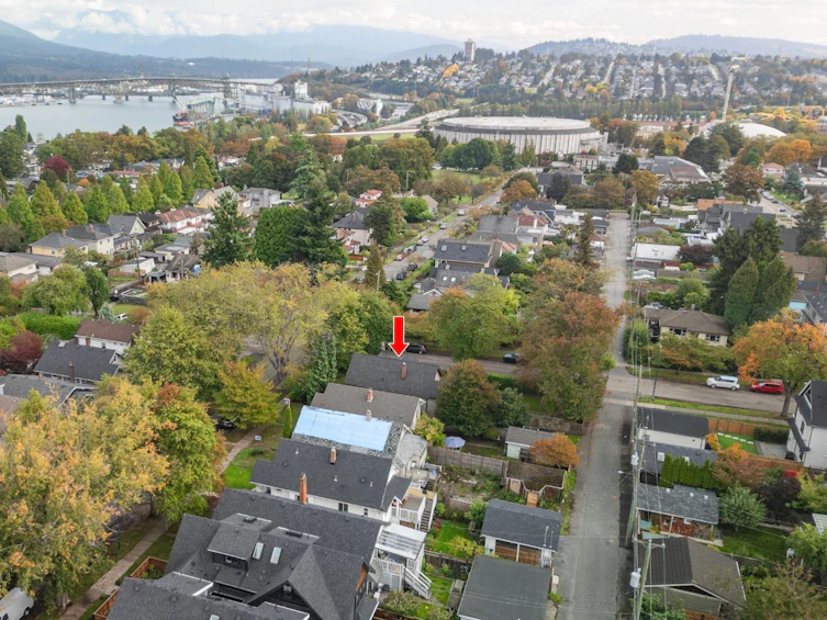 75 N Slocan Street, Vancouver, BC, V5K 3M1 - 36