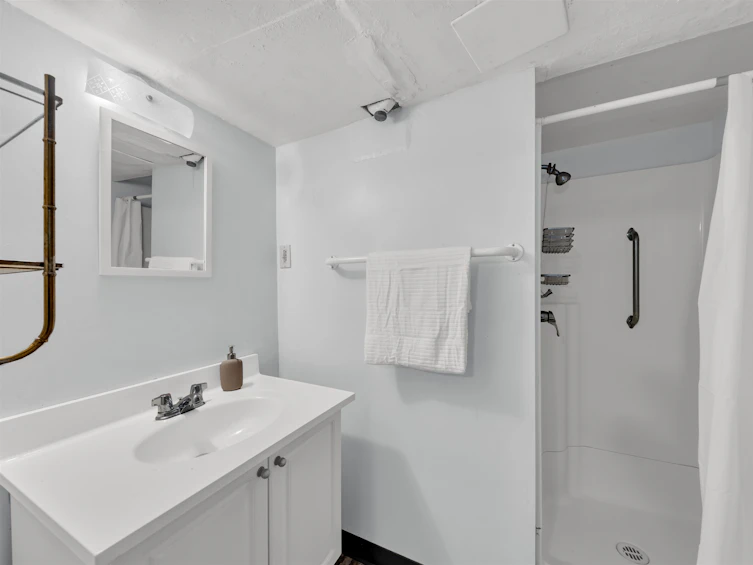 75 N Slocan Street, Vancouver, BC, V5K 3M1 - 30