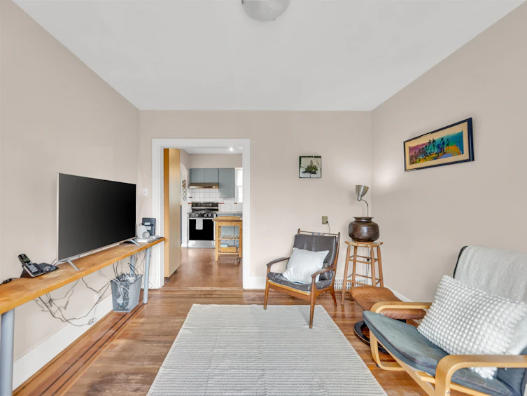 75 N Slocan Street, Vancouver, BC, V5K 3M1 - 12