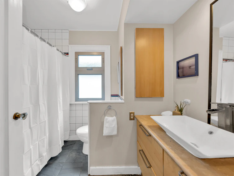 75 N Slocan Street, Vancouver, BC, V5K 3M1 - 19