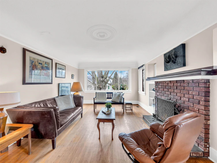 75 N Slocan Street, Vancouver, BC, V5K 3M1 - 9