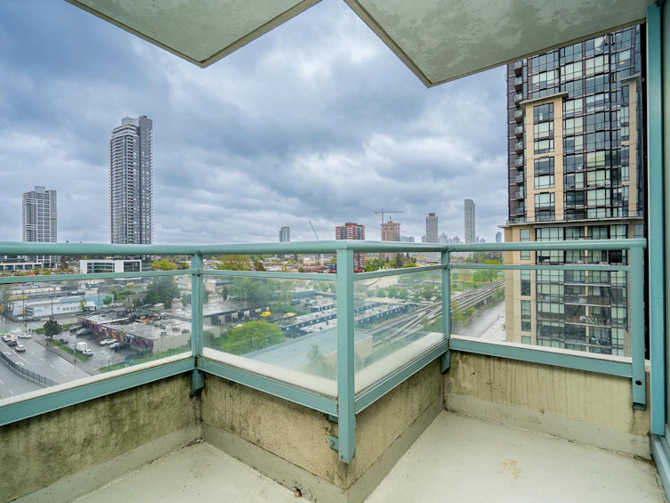 1301-13383 108 Avenue, Surrey, BC, V3T 5T6 - 17