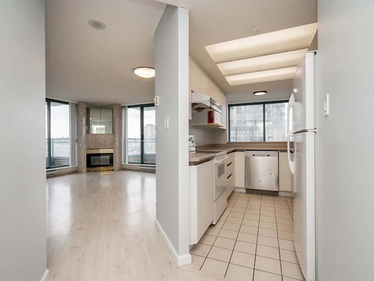 1301-13383 108 Avenue, Surrey, BC, V3T 5T6 - 19