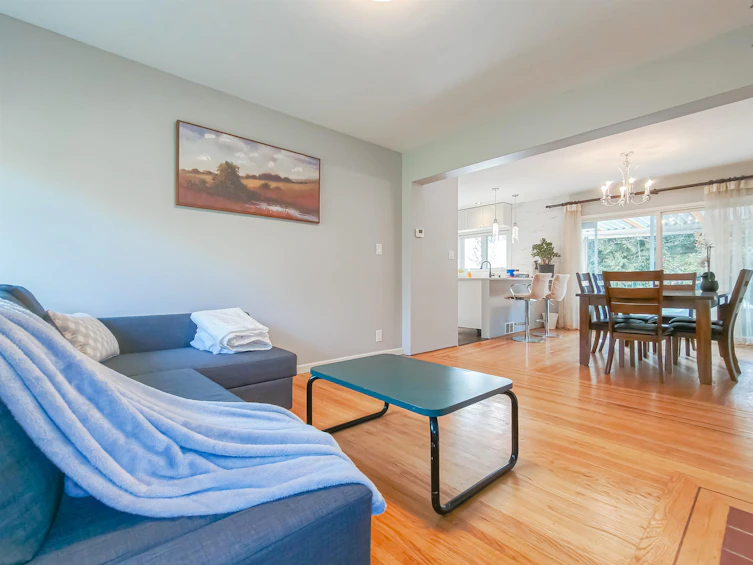 5951 Dunbar Street, Vancouver, BC, V6N 1W8 - 5