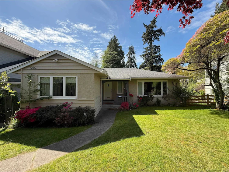 5951 Dunbar Street, Vancouver, BC, V6N 1W8