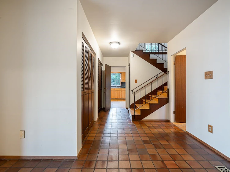 3898 Southridge Avenue, West Vancouver, BC, V7V 3J1 - 26