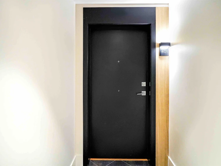 401-1401 Hunter Street, North Vancouver, BC, V7J 0E2 - 32