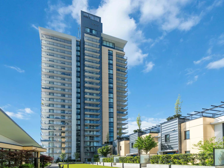 401-1401 Hunter Street, North Vancouver, BC, V7J 0E2 - 2