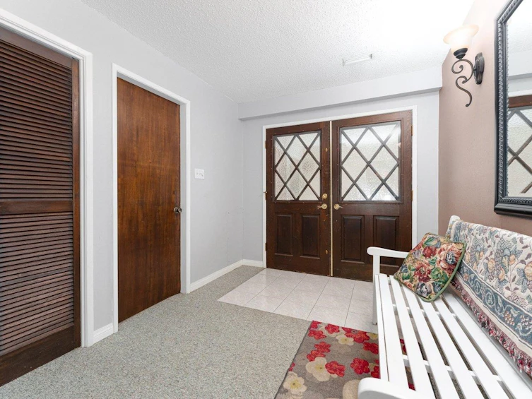 2602 Sechelt Drive, North Vancouver, BC, V7H 1N8 - 4