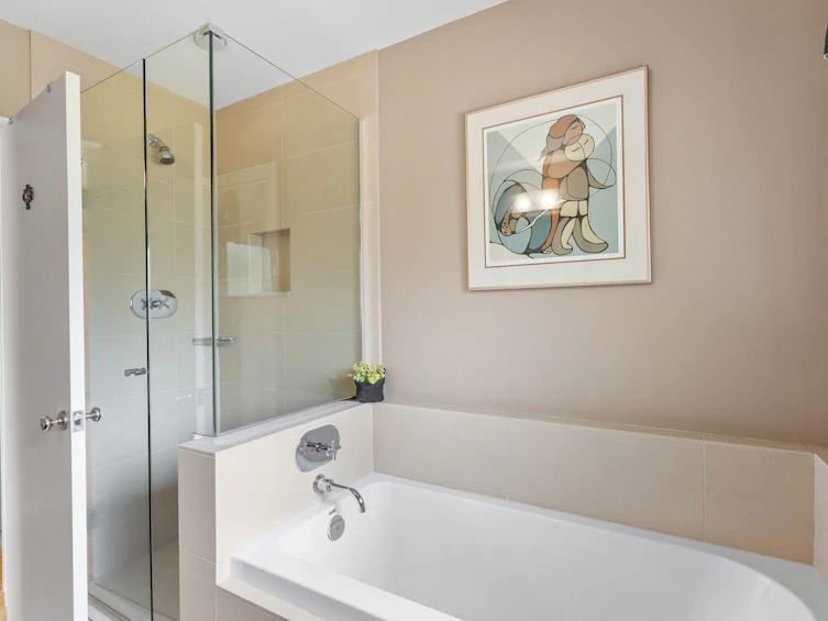 712 Fairway Drive, North Vancouver, BC, V7G 1L7 - 14