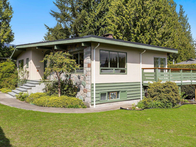 712 Fairway Drive, North Vancouver, BC, V7G 1L7 - 21