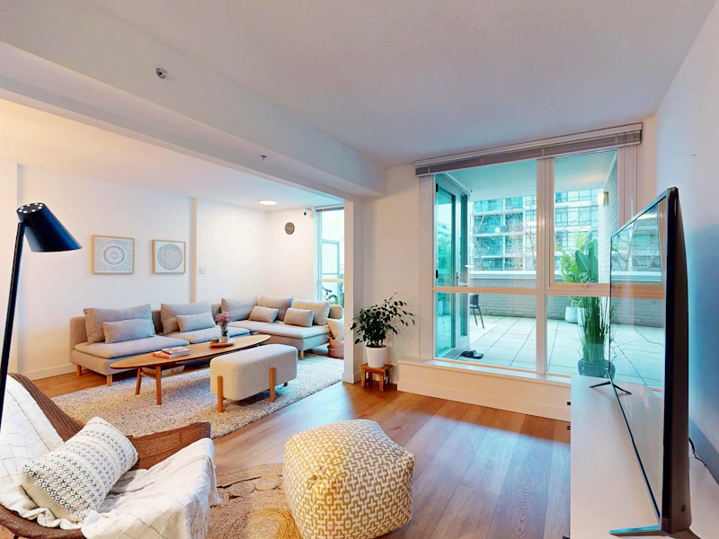 303 - 188 E Esplanade Street, North Vancouver BC